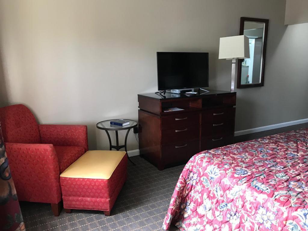Cci Express Inn Central City Extérieur photo