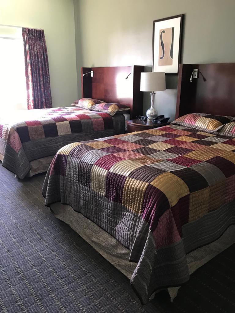Cci Express Inn Central City Extérieur photo